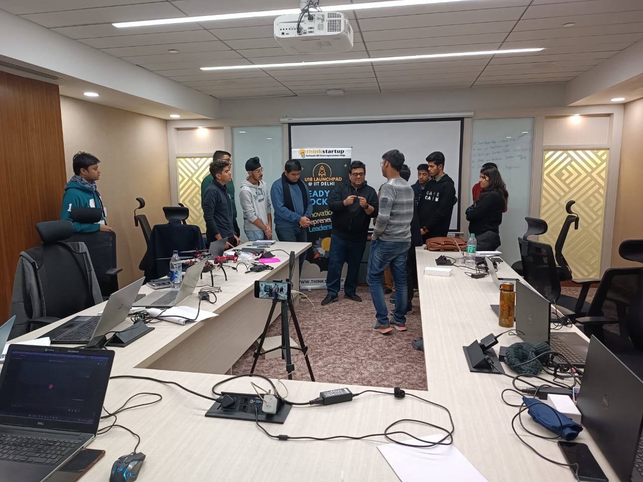 6686727d-253e-4aba-b845-99d19b4914eb